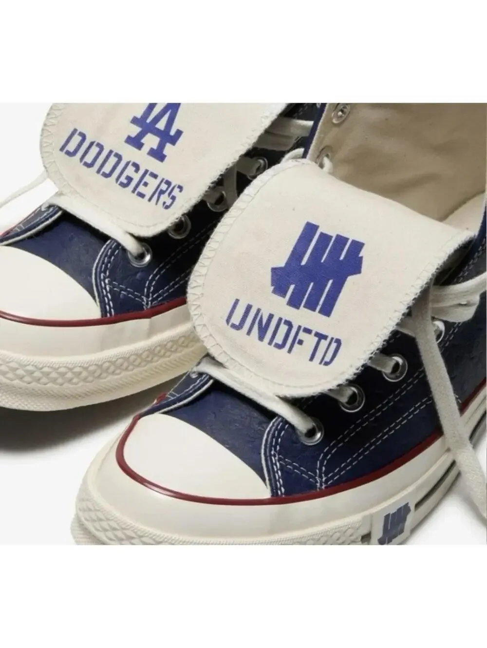 UNDEFEATED CONVERSE  LA DODGERS CHUCK SNEAKERS 8.5 - Picture 2 of 6